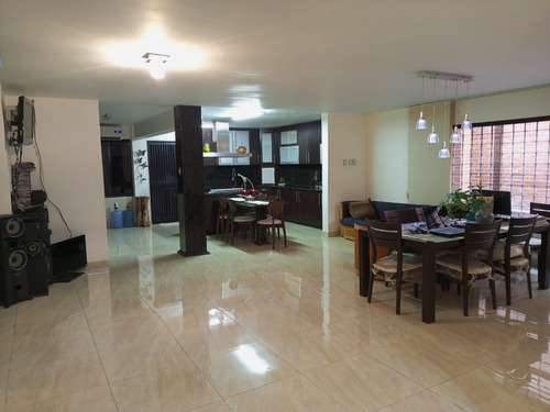 Imagen 8 de 14 de Venta Casa En Santa Eduvigis. Fm350