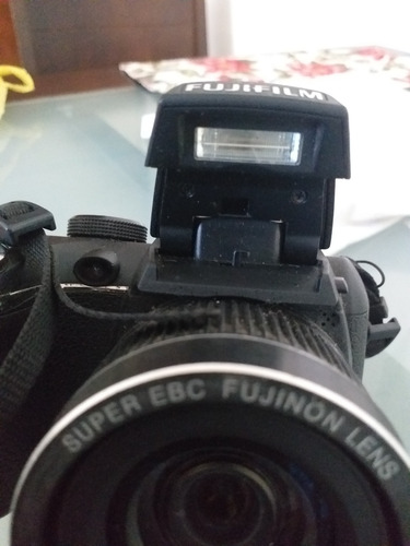Vendo Essa Câmera Fotográfica Da Fujifilm 14 Megapixels,