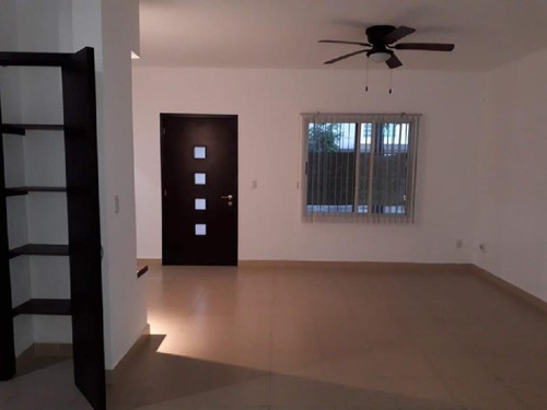 Imagen 12 de 20 de Casa En Venta/renta En Playa Del Carmen.
