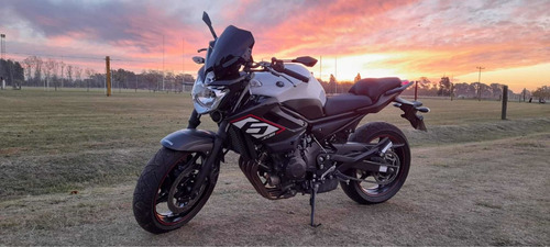 Imagen 23 de 23 de Yamaha Xj6 N Sp