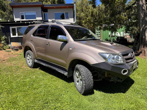 Toyota Hilux Sw4 3.0 Srv Cuero