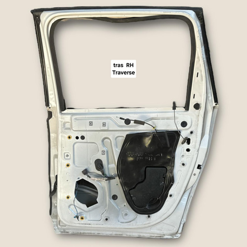Puerta Trasera Derecha Chevrolet Traverse Original (Usado)