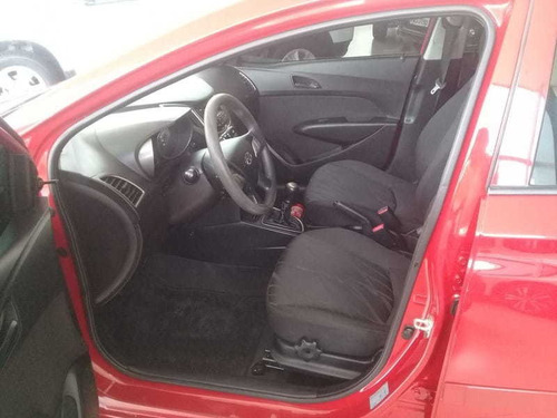 Imagem 8 de 15 de Hyundai Hb20 1.0 Confort Plus 2015
