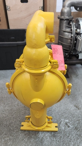 Bomba De Diafragmas Versa Matic 2 Pul Aluminio Buna (Usado)