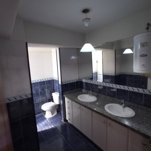 Hermoso Apartamento En La Llanada Con Vista Al Mar Y Espacios Únicos, Inversión Segura