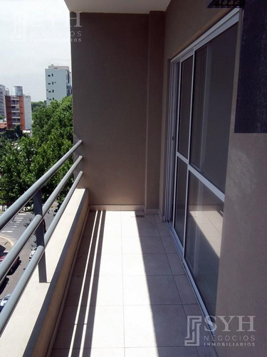 Departamento En Duplex 2 Dormitorios Unico 9 Piso