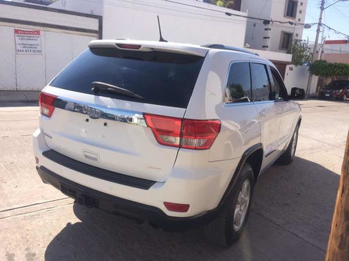 Imagen 5 de 7 de Jeep Grand Cherokee 3.6 Laredo V6 Lujo 4x2 Mt 2013