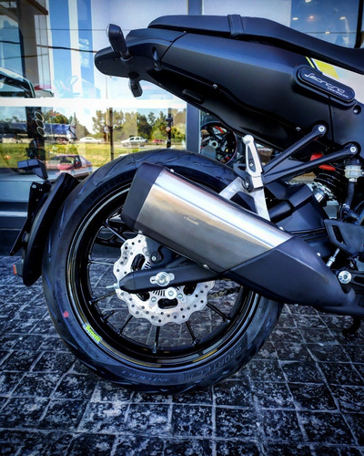 Benelli Leoncino 250 Abs - Blanco - Benelli Store Pilar