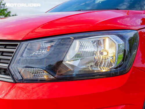 Imagen 16 de 25 de Volkswagen Saveiro Dc Highline 1.6 | Permuta / Financia