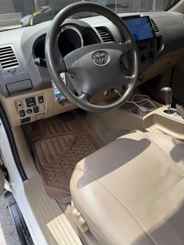 Toyota Fortuner 2.7 Sr5