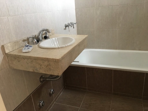 Imagen 10 de 14 de Departamento En Venta En Temperley Este