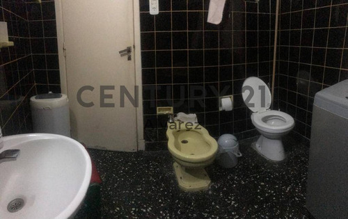 Imagen 16 de 21 de Venta De Lote Con Excelente Zonificación En El Centro De Lanús Este.