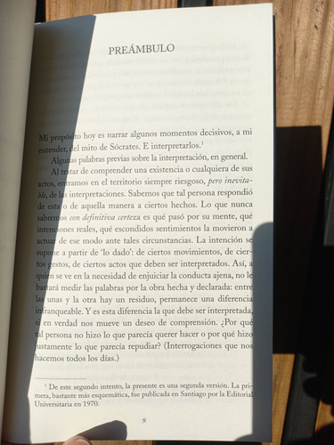 Libro La Razón Heroica. Sócrates Y El Oráculo De Delfos (Usado)
