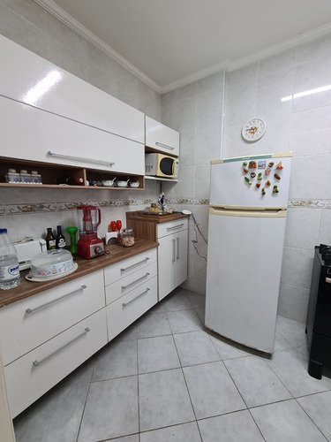 Imagem 5 de 14 de Apartamento 2 Dormitórios Prédio Frente Mar Ocian Ams323