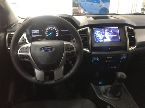Imagen 14 de 15 de Ford Ranger 3.2 Cd Xlt Tdci 200cv Manual 4x2