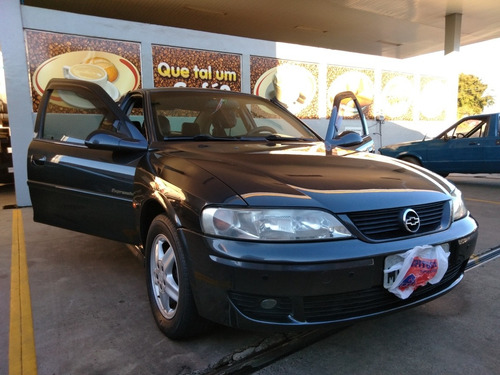 Chevrolet Vectra 2.2 Expression 4p 2002