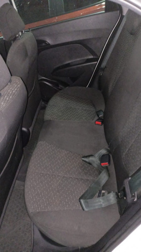Imagem 13 de 17 de Hyundai Hb20 1.0 Comfort