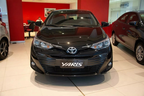 Toyota Yaris Xls 1.5 6m/t 5p