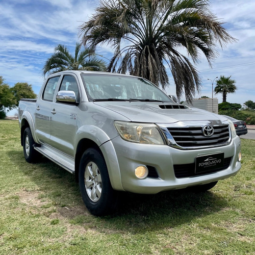 Toyota Hilux Srv 3.0 Turbo Diesel 4x2 Año 2012