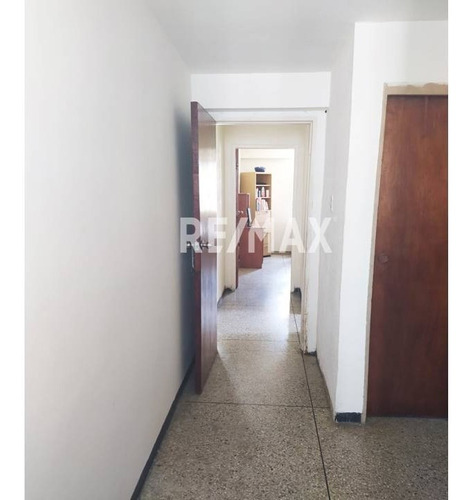 Imagen 11 de 12 de Lindo Apartamento En El Valle, Sector Longaray
