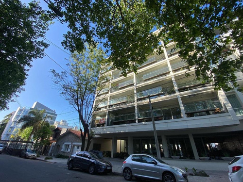 Departamento En Venta - 3 Dormitorios 2 Baños - Cochera - 100mts2 - Mar Del Plata