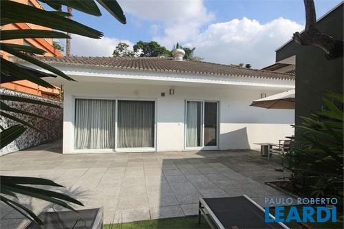 Imagem 14 de 15 de Casa Térrea - Alto De Pinheiros - Sp - 580993