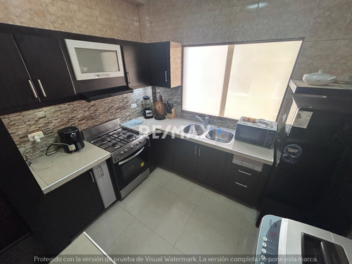 Alquiler Apartamento En Bello Monte, Cerca Del Registro, Baruta