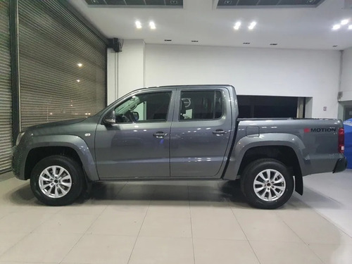 Imagen 3 de 21 de Volkswagen Amarok Comfortline 2.0 Biturbo Unica2022