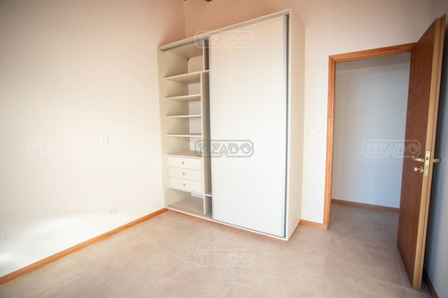 Departamento En Venta Ubicado En Belgrano, Bariloche