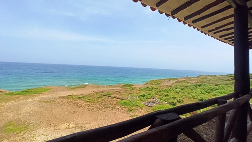 Imagen 6 de 7 de Casas En Venta Frente Al Mar. Guarame. Isla De Margarita