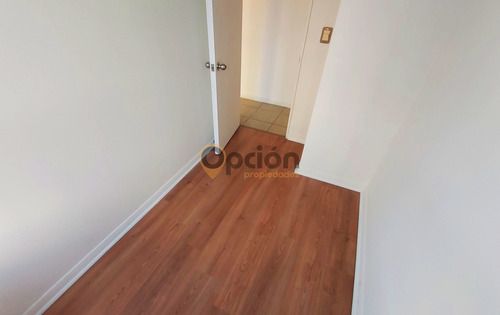 Venta Sin Com / Metro Hospitales / 2d-1b Estacionamiento