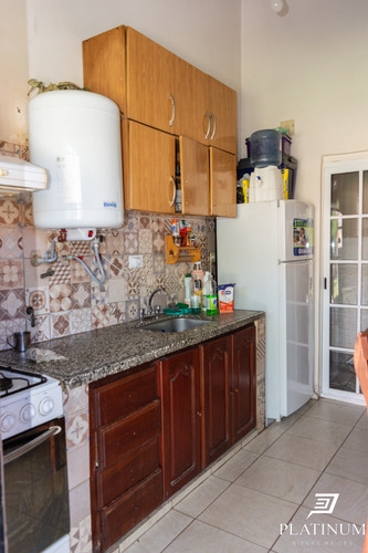 Venta Casa 3 Dormitorios Cerrillos Con Cochera