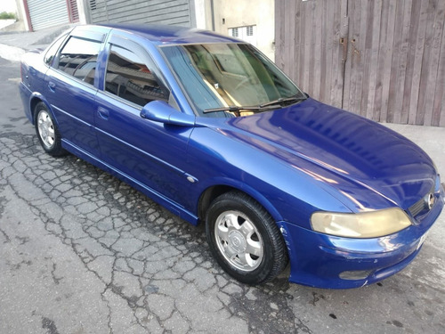 Imagem 6 de 10 de Chevrolet Vectra 2000 2.2 Gls 4p 8v Azul