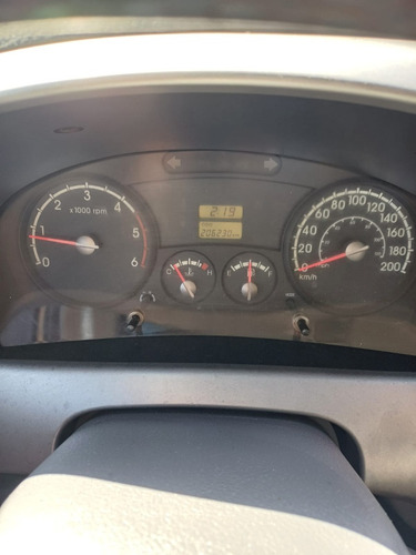 Kia Bongo 2.5 Luxo 4x2 Rs Turbo C/ Carroceria 2p