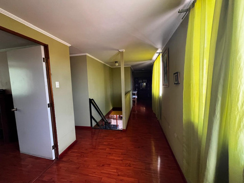 Se Vende Casa En Pasaje Los Manzanos Con Guindales Alto Hosp