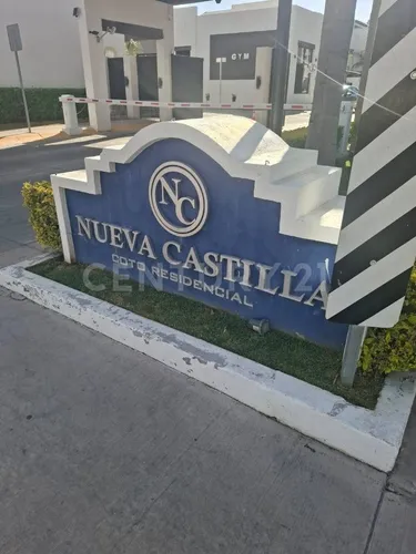 Casa En Venta En Nueva Castilla