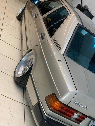 Imagem 3 de 10 de Mercedes Benz 190e