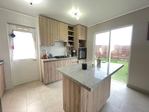 ¡ Hermosa Casa Nueva En Condominio !