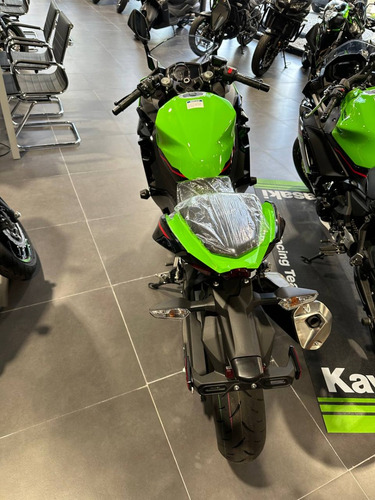 Imagen 10 de 18 de Kawasaki Ninja 400 0km 2023