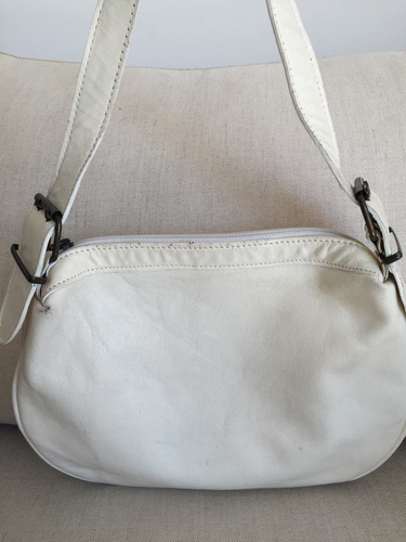 Las Pepas Cartera Blanca. 