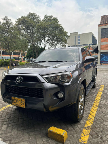 Toyota 4Runner 4.0 Sr5 Automática