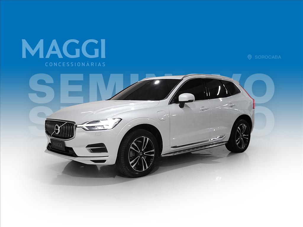 Volvo XC60 2.0 T8 HYBRID MOMENTUM AWD GEARTRONIC