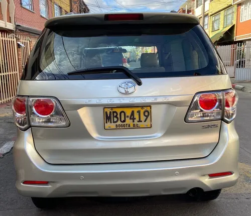 Toyota Fortuner 2.7 cc gasolina automática 4*2.