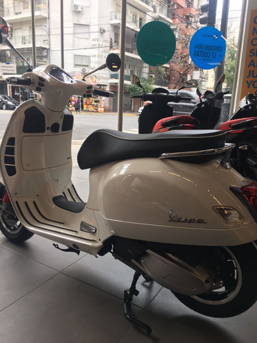 Vespa Gts 300
