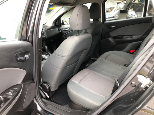 Imagem 9 de 12 de Fiat Bravo Flex Automático