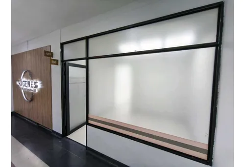 46m2 Oficina / Local Arriendo En El Poblado