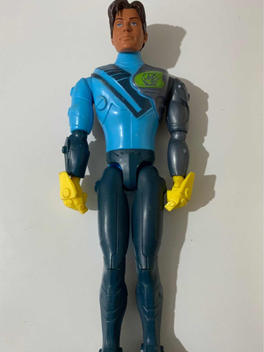 Muñeco Max Steel Puño Demoledor