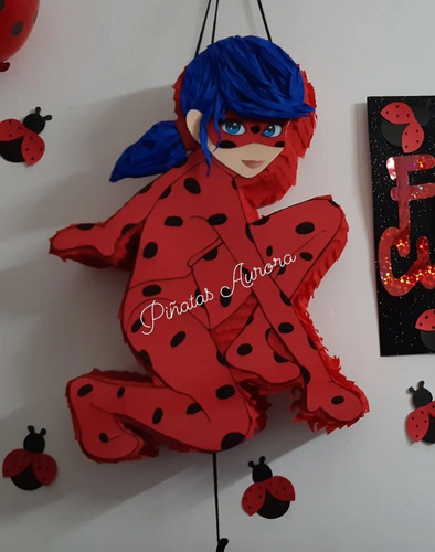 Piñata De Ladybug 