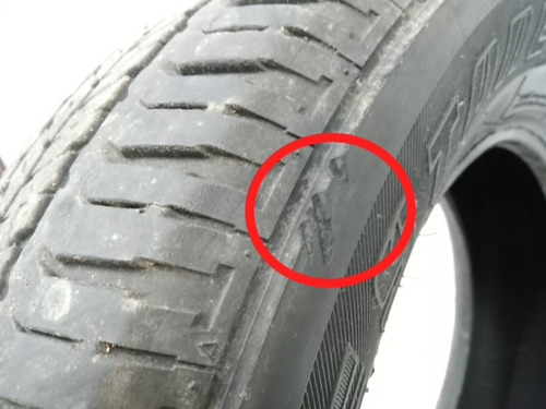 Pneu Bridgestone Dueler H/t 684 Ii 215/65r16 102 H (Usado)
