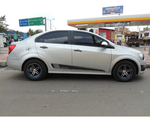 Chevrolet Sonic 1.6 Lt 4 p